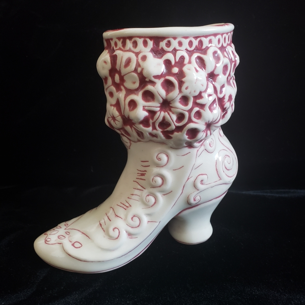 #VTG 1978 Ceramic Victorian Style Boot Planter